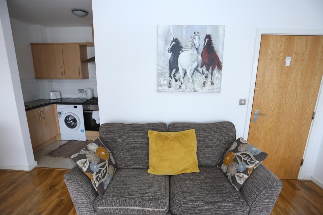 Apartamento Lovely 2 Bed 2 Toilet Hill House River View