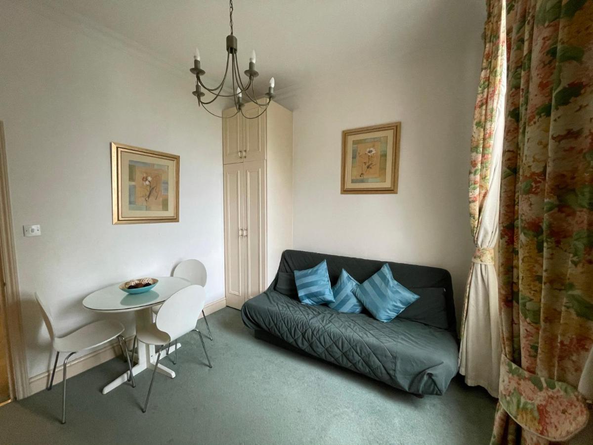 Bayswater Hyde Park Apartment London