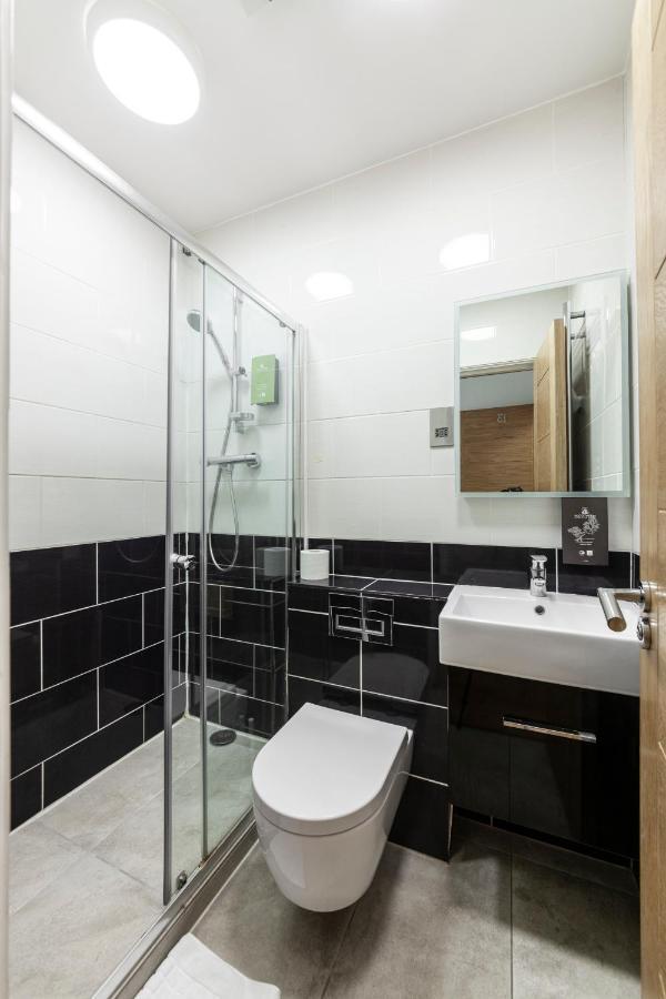 Argyle Apartahotel 3*
