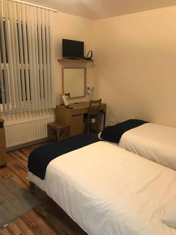 Guest house Chatsworth London