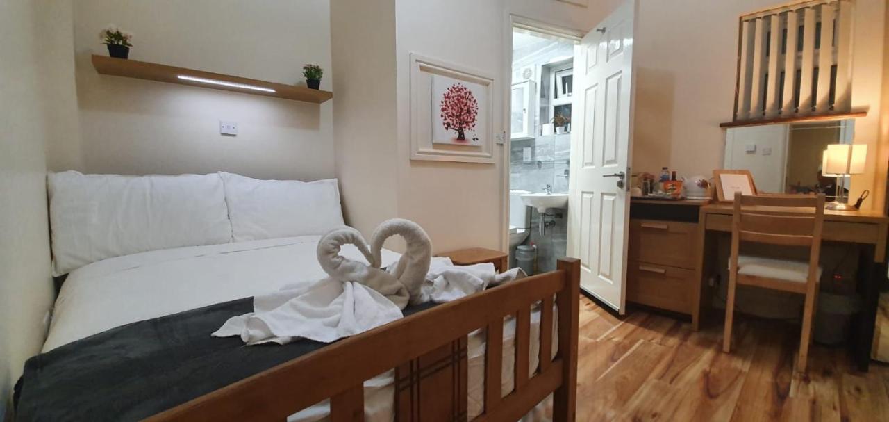 Chatsworth Guest house London
