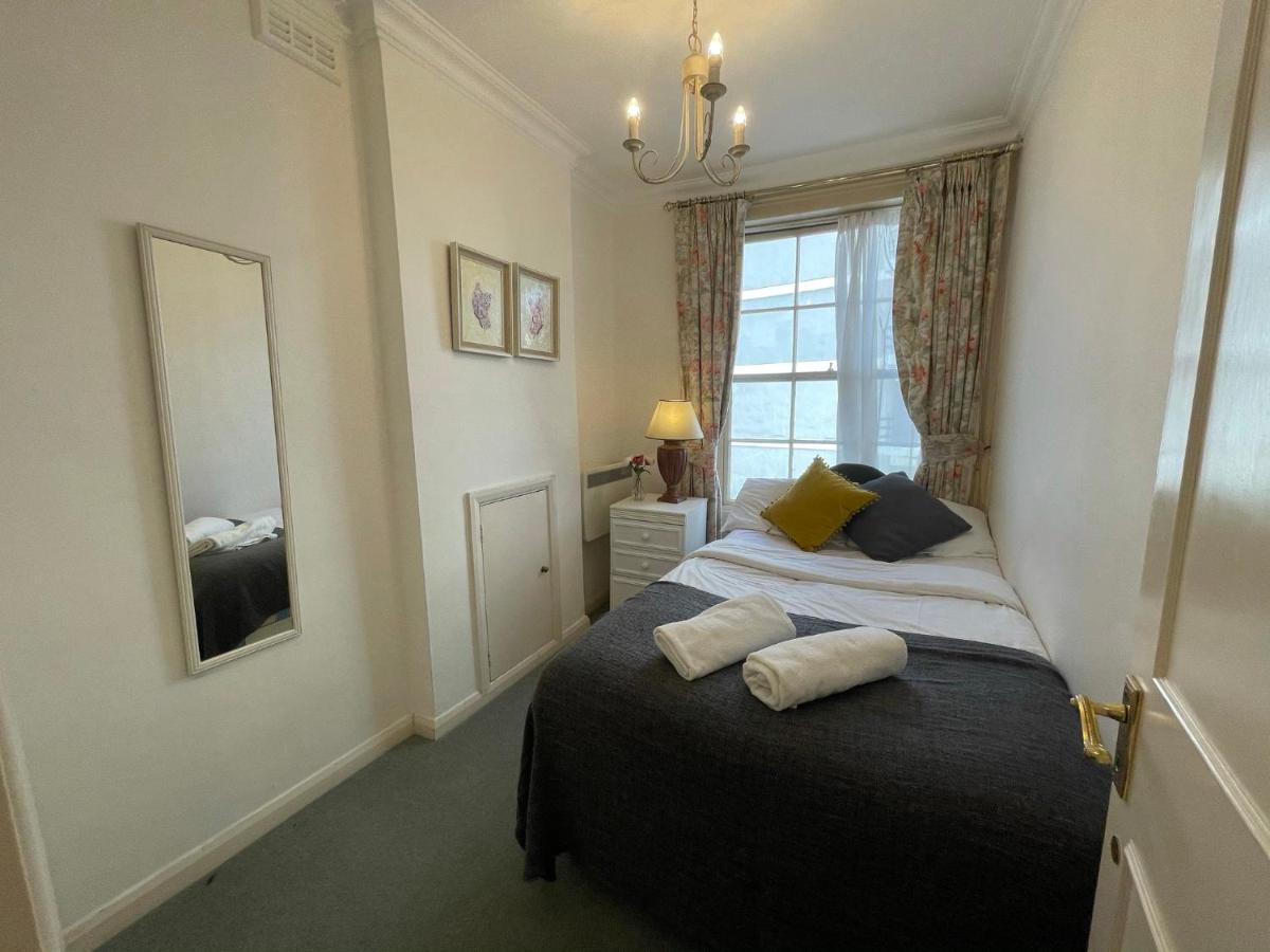 Bayswater Hyde Park Apartment London
