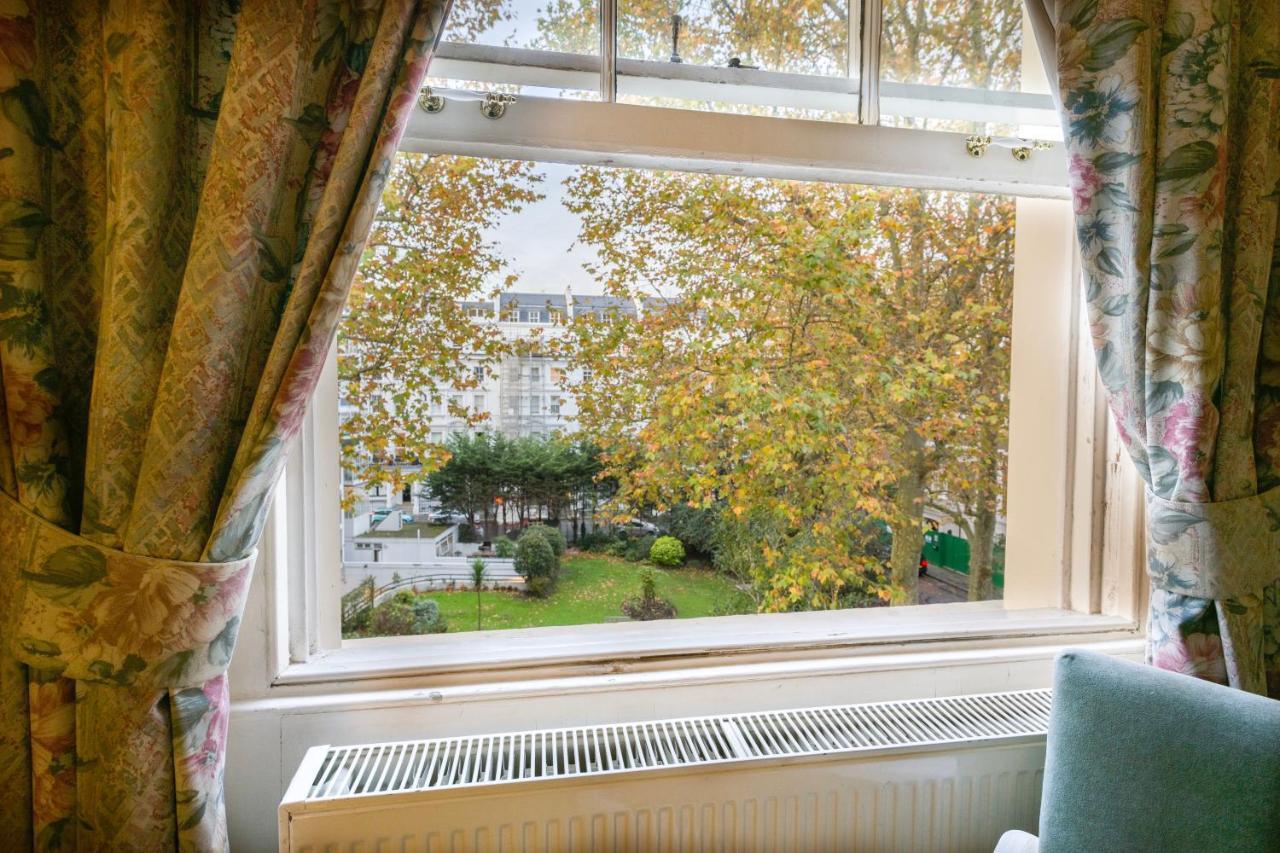 Bayswater Hyde Park Apartment London