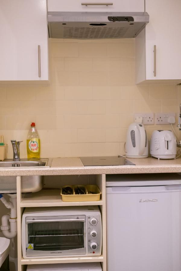 Bayswater Hyde Park Apartment *