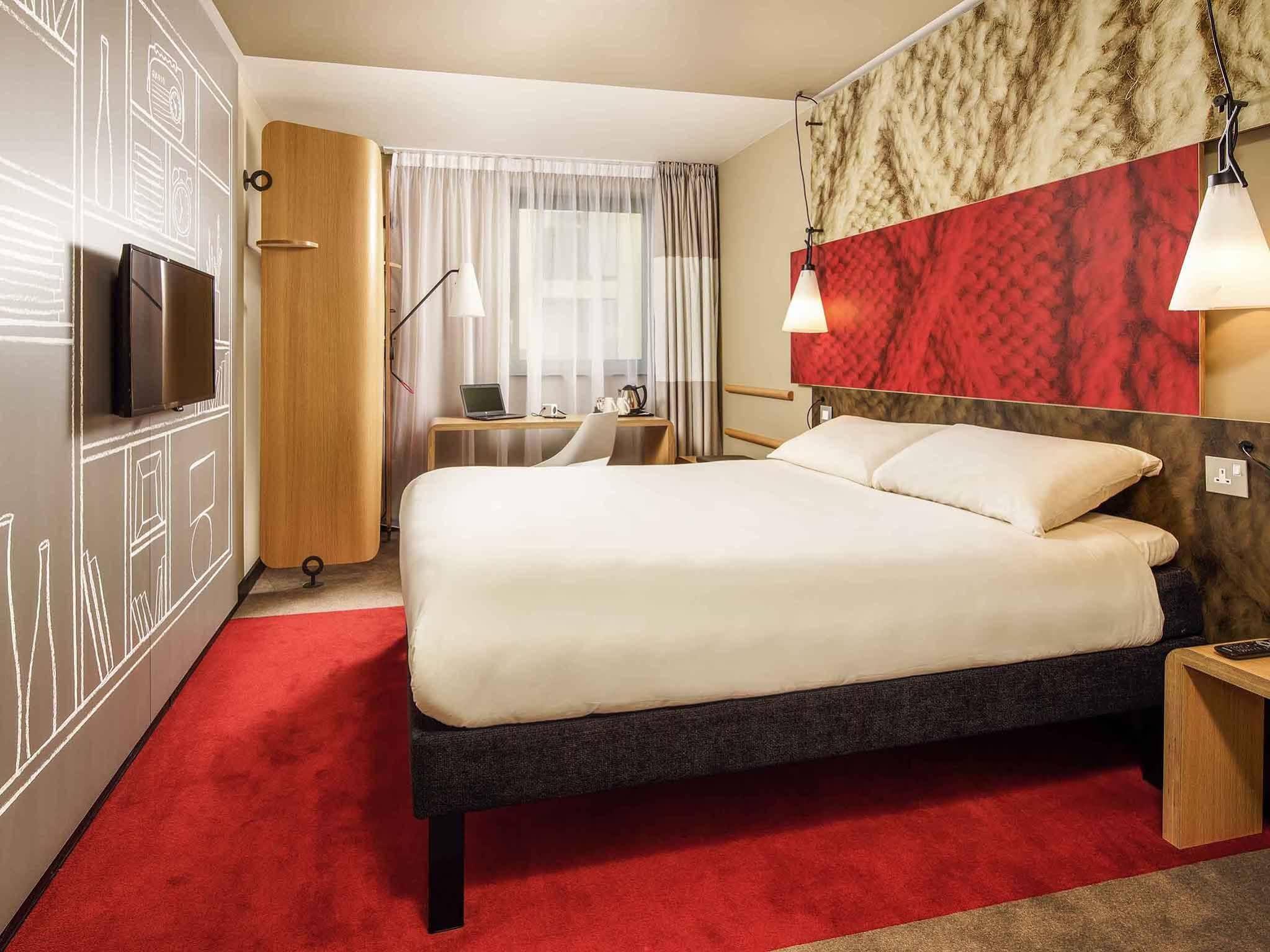 Ibis Canning Town 3*
