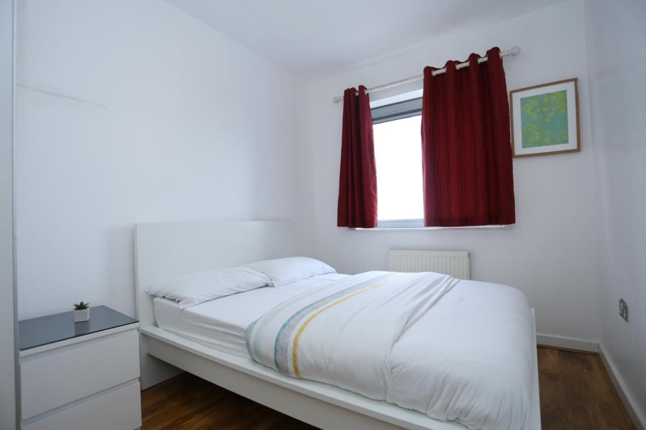 Lovely 2 Bed 2 Toilet Hill House River View Apartamento Londres