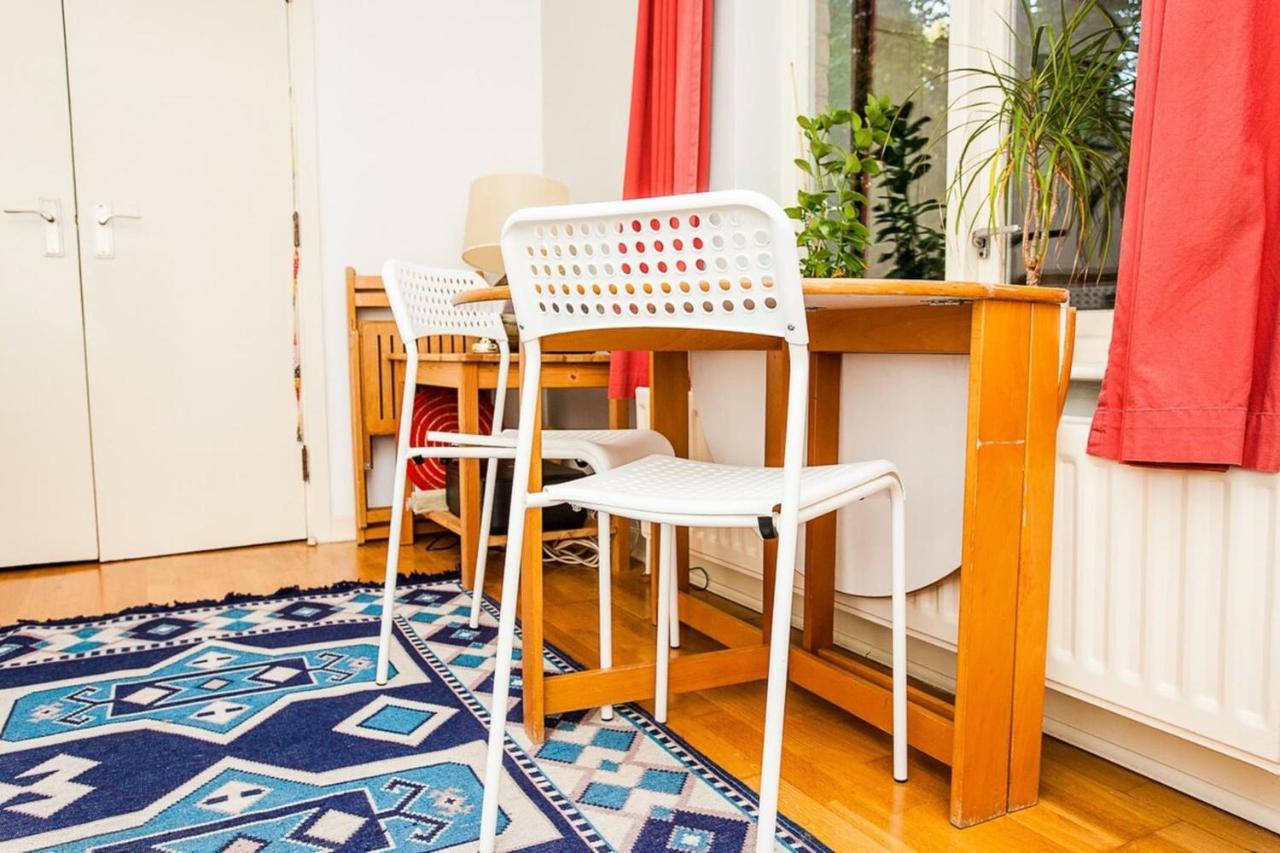 Apartamento Charming Peaceful 2 Bedroom With Parking And Garden