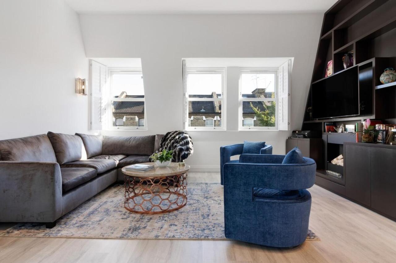 Lovely Newly-renovated 3 Bedroom In Fulham Apartment *