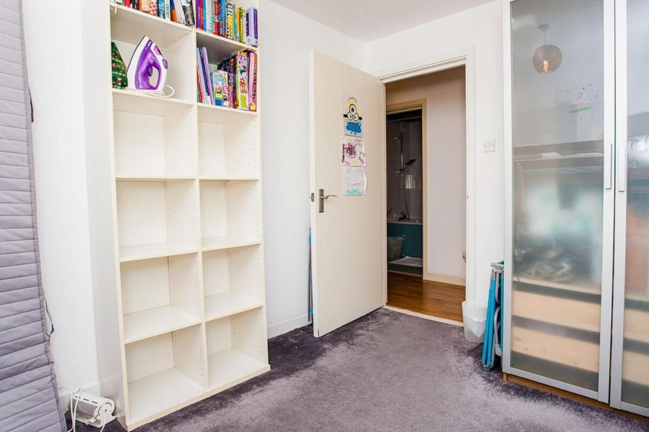 Charming Peaceful 2 Bedroom With Parking And Garden Apartamento