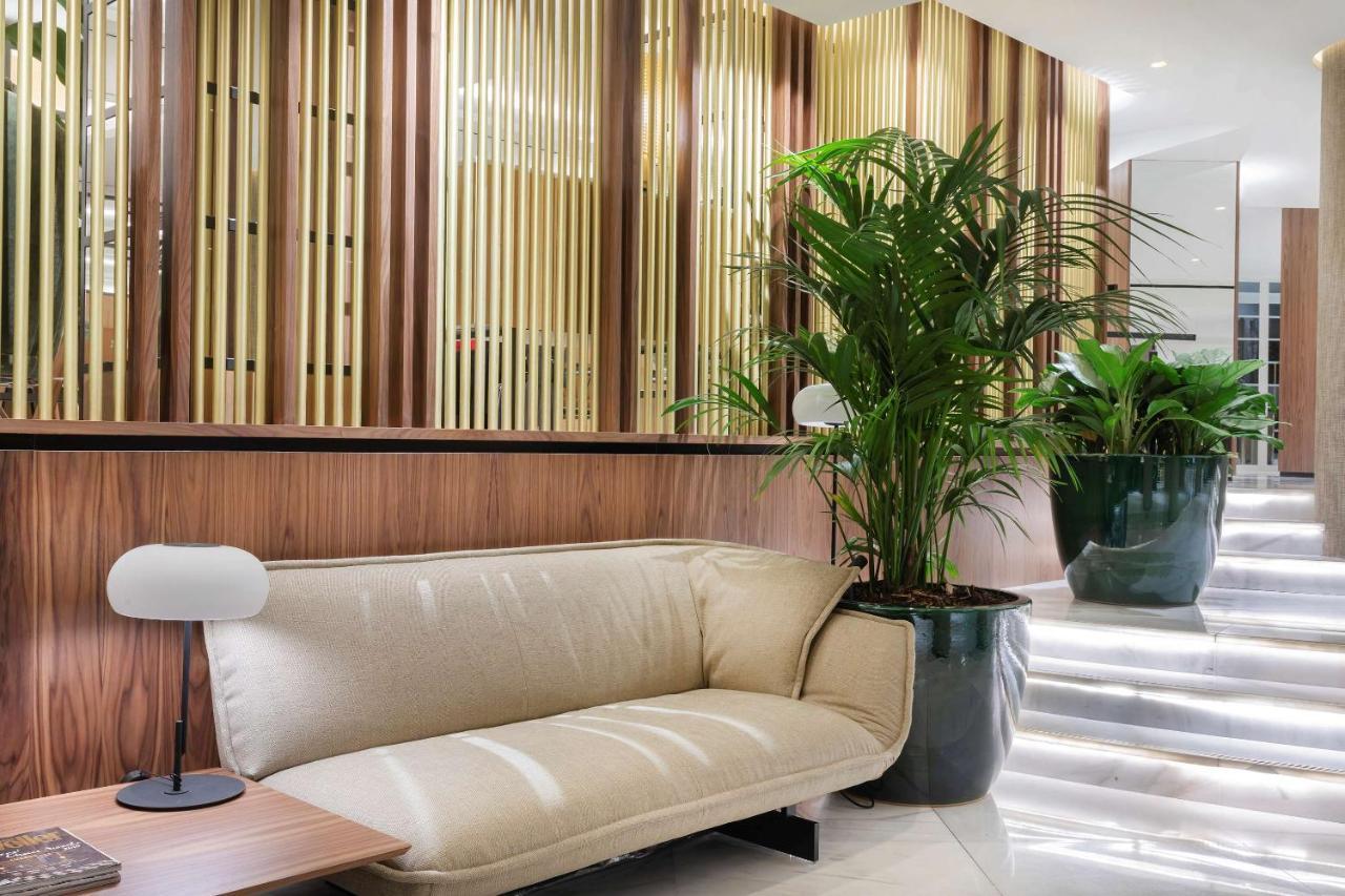 Meliá White House Apartahotel Londres
