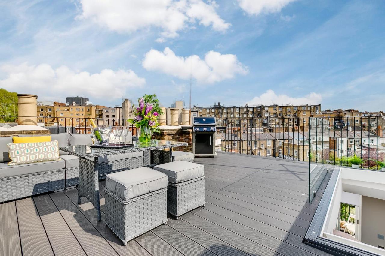 Superb 3 Bed/bath Luxury + Ibiza Roof Terrace * Londen