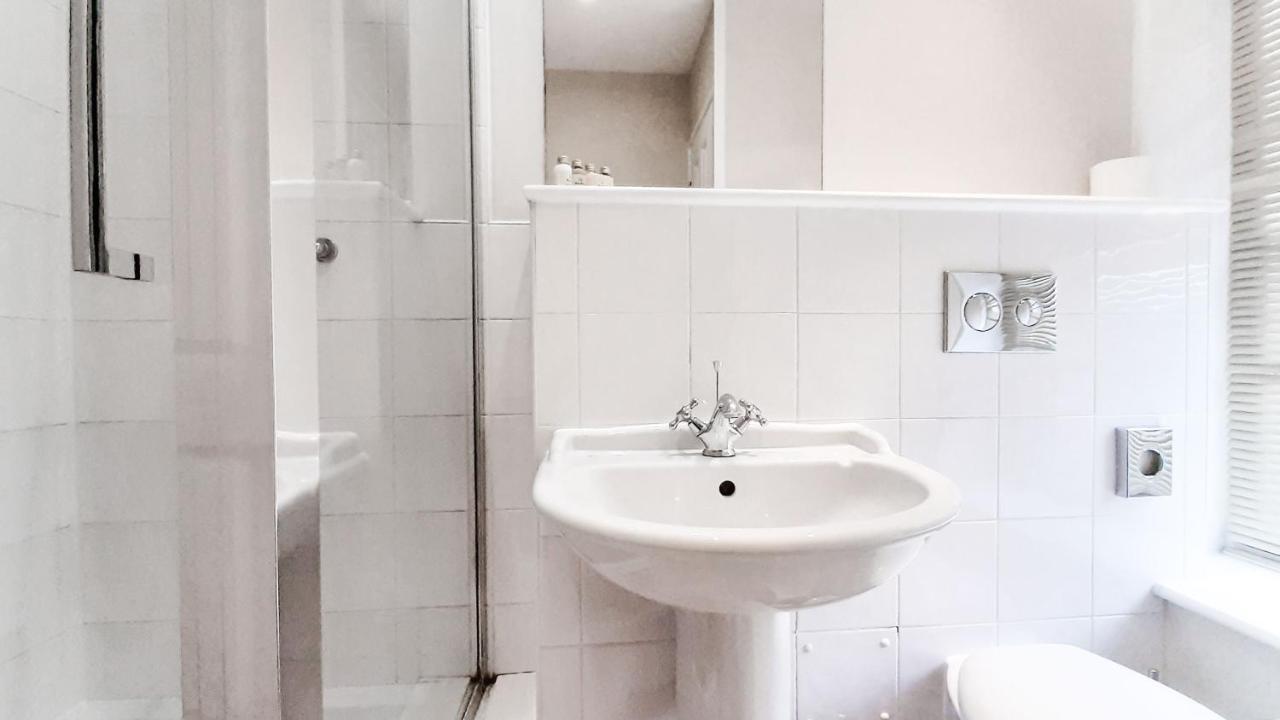 Apartment Leicester Square London