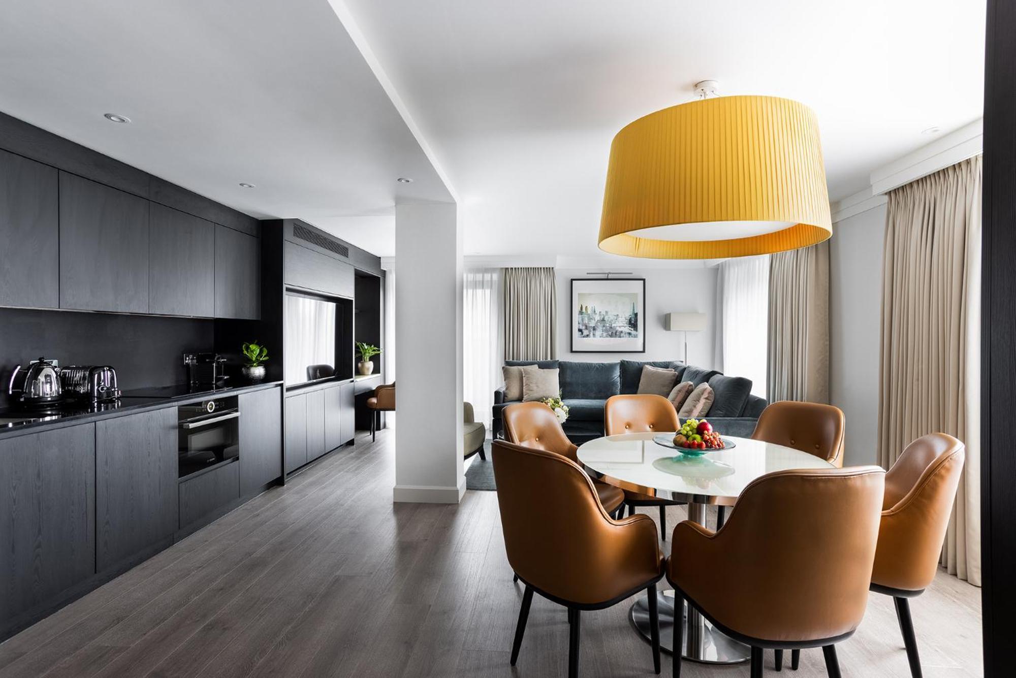 15 Basil Street Knightsbridge, Luxury Serviced 5* London