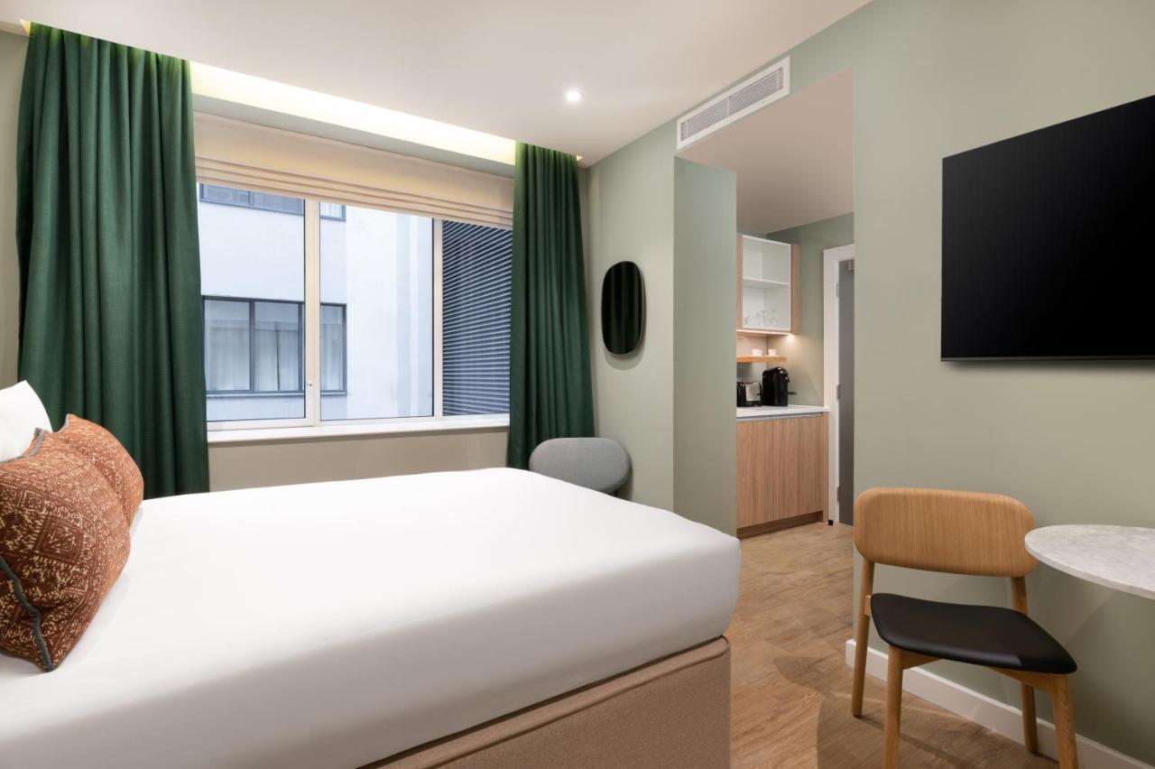 The Lincoln Aparthotel London
