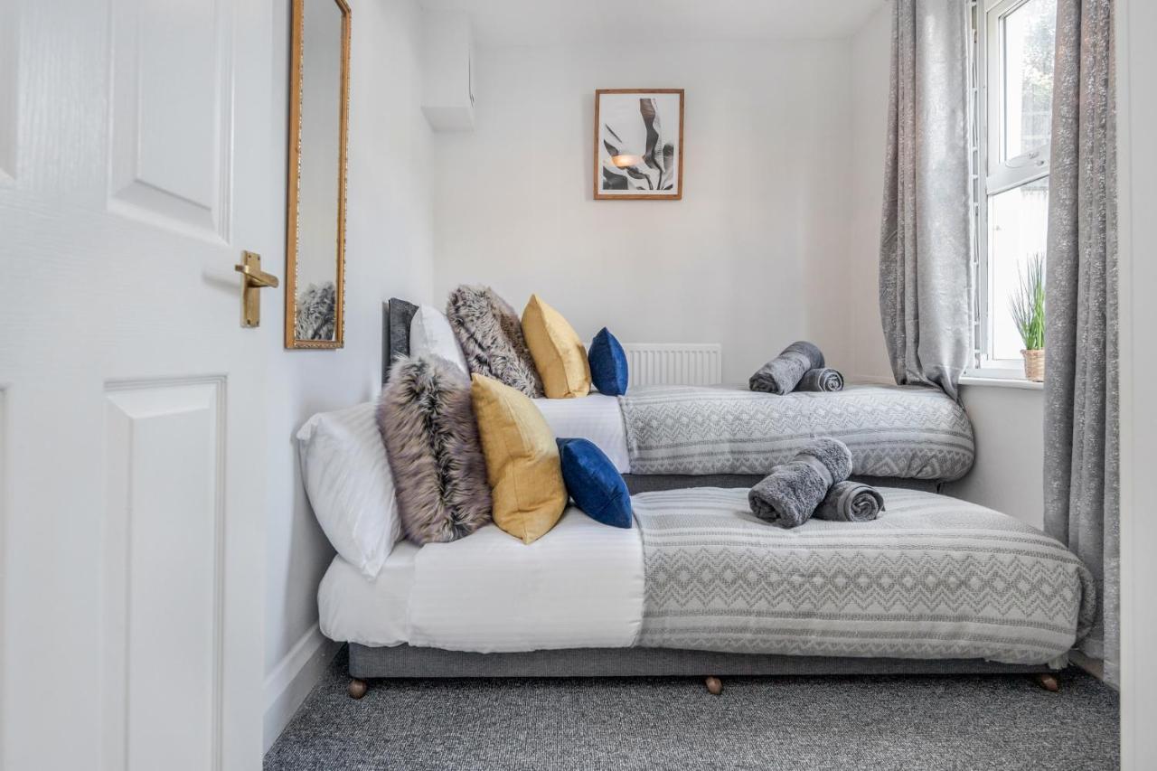 Appartement Stunning 2-bed Apt - Free Parking - Camden - - Zoo - Shop - Events Londen