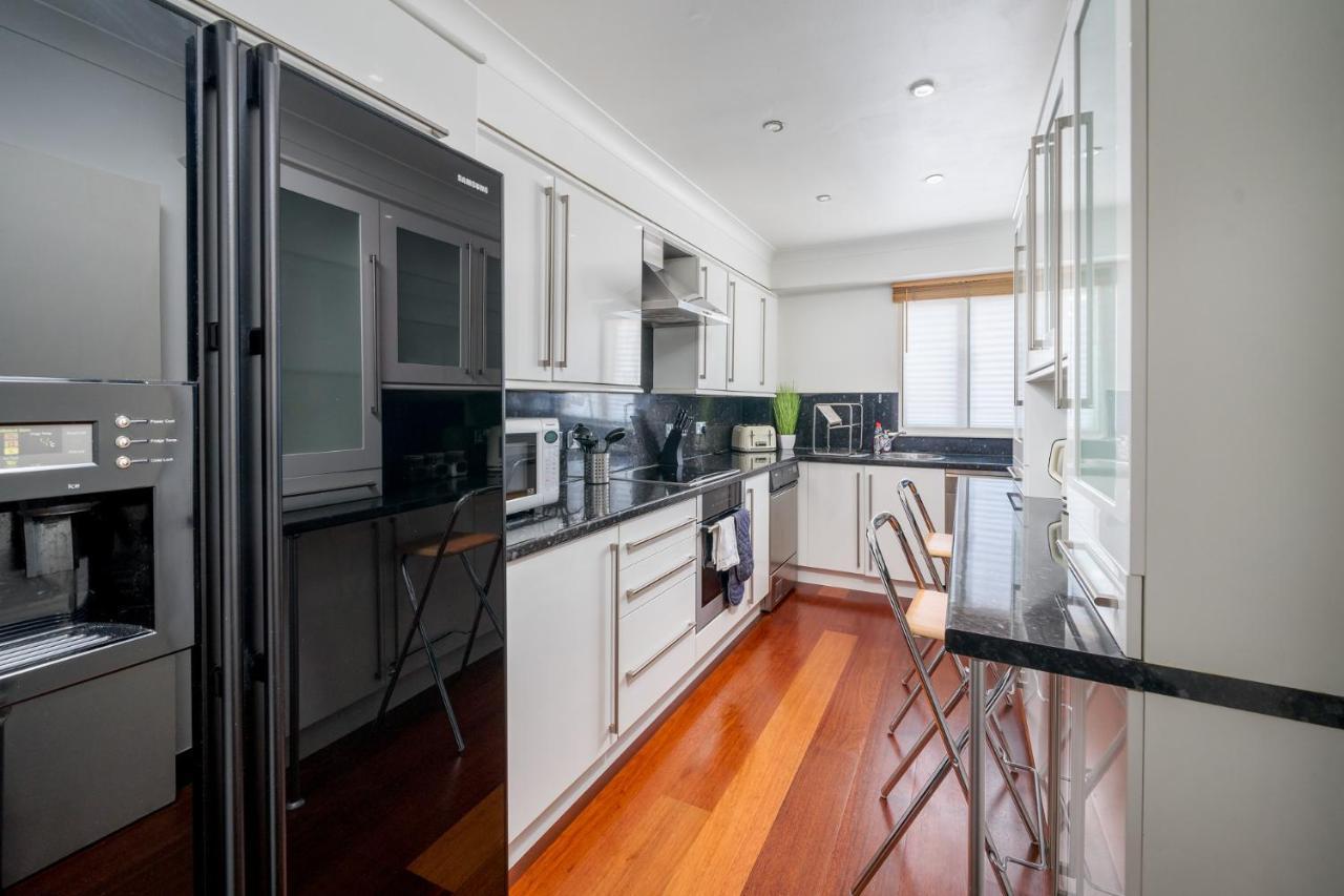 Apartment Crossharbour Canary Wharf 2 Bed Duplex *