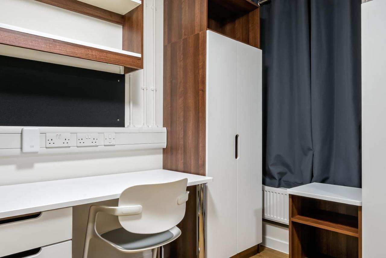 Apartment Lse Rosebery Hall
