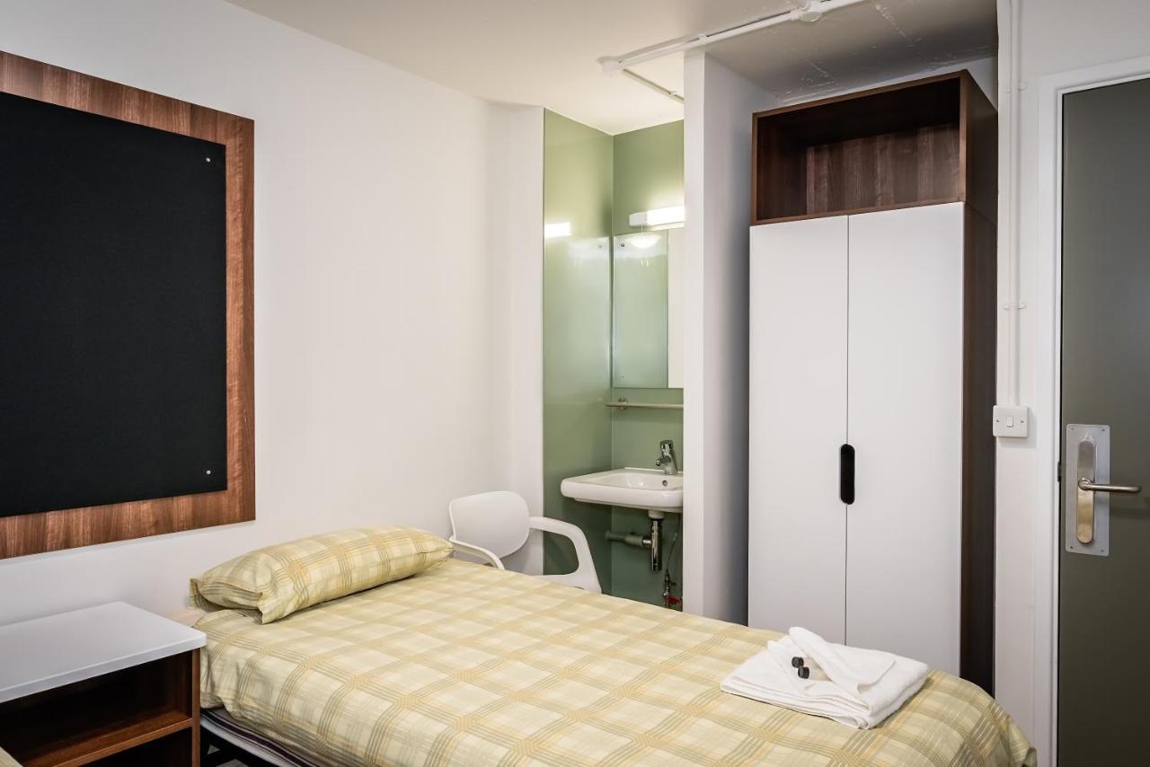 Lse Rosebery Hall Apartment London