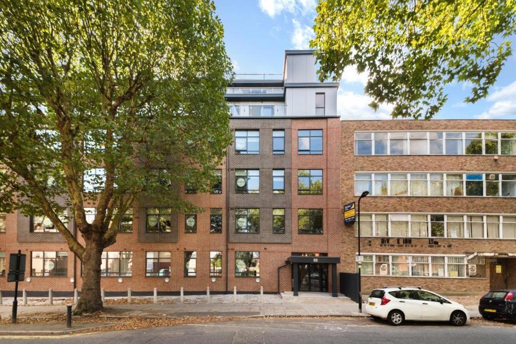 Apartment Modern City - Victoria Line *