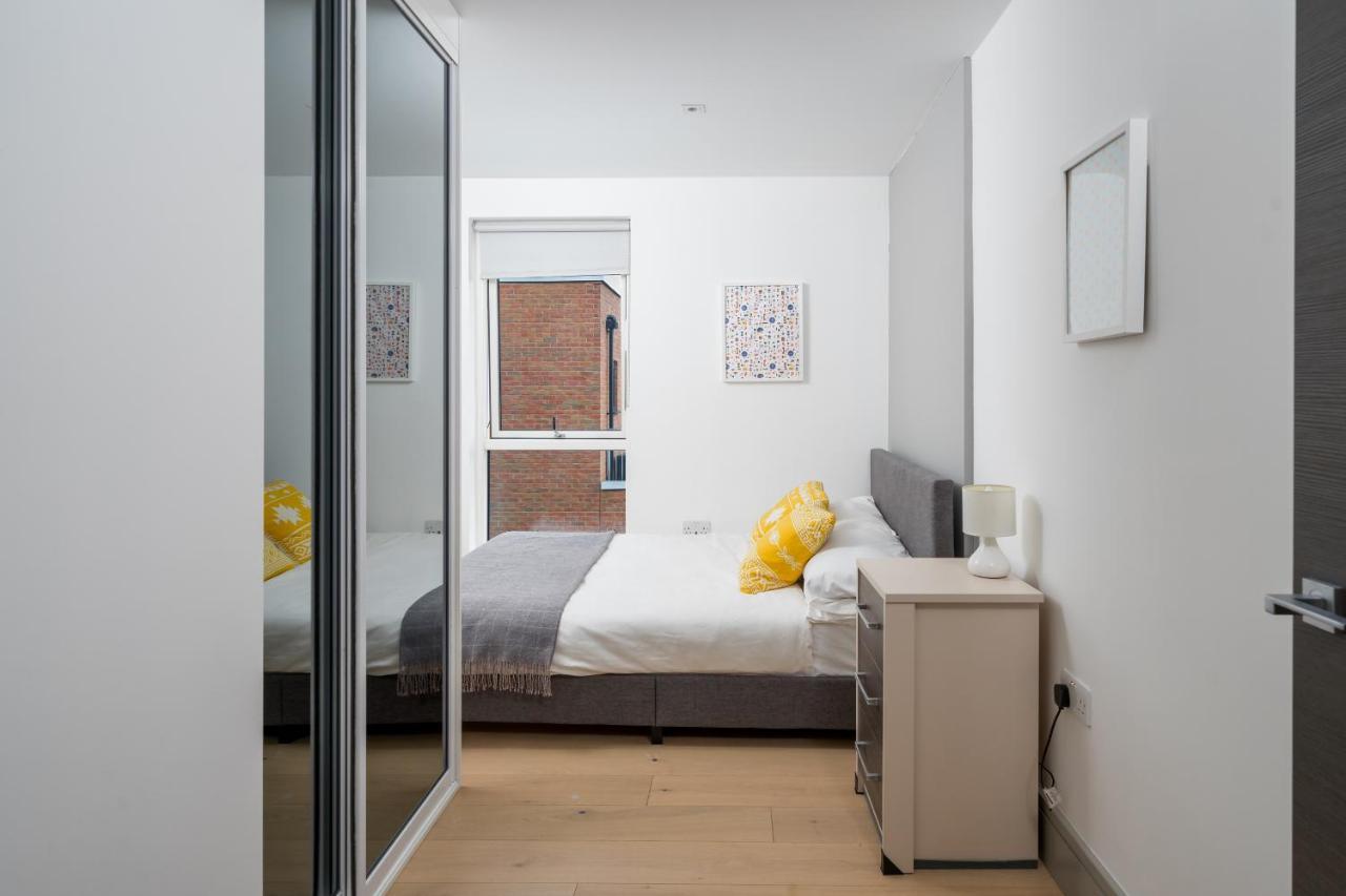 Apartment Modern City - Victoria Line *
