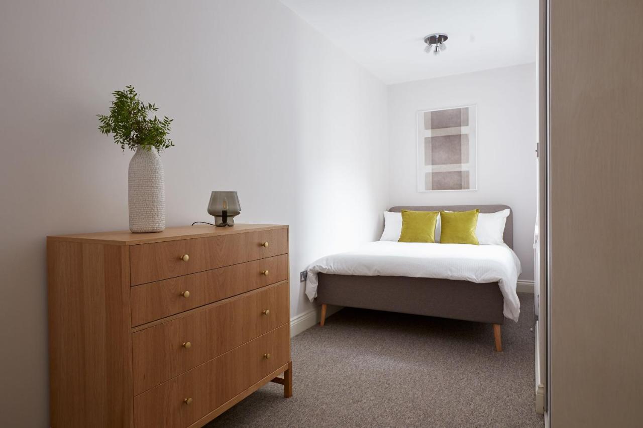 5vh Virginia House, 31 Bloomsbury Way * Londen