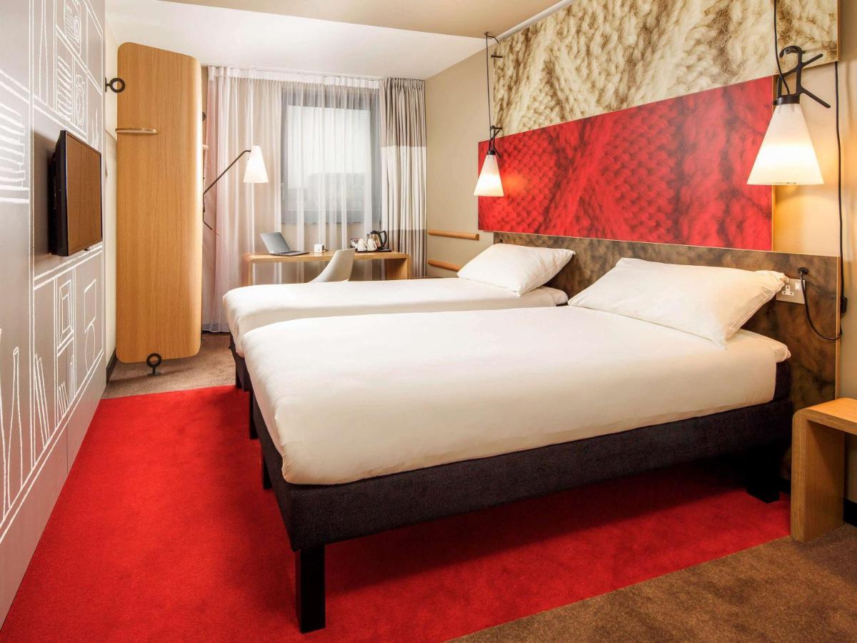 Ibis Canning Town Hotel London