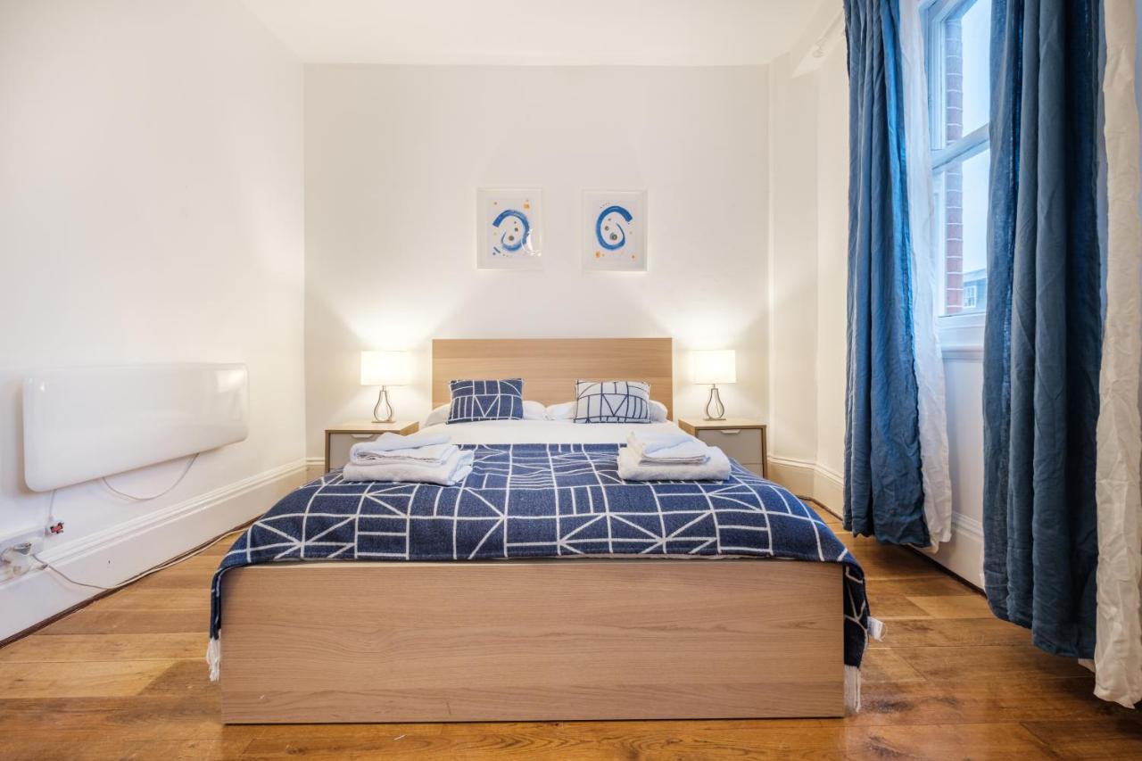 Apartment Oxford Street By Threstle *