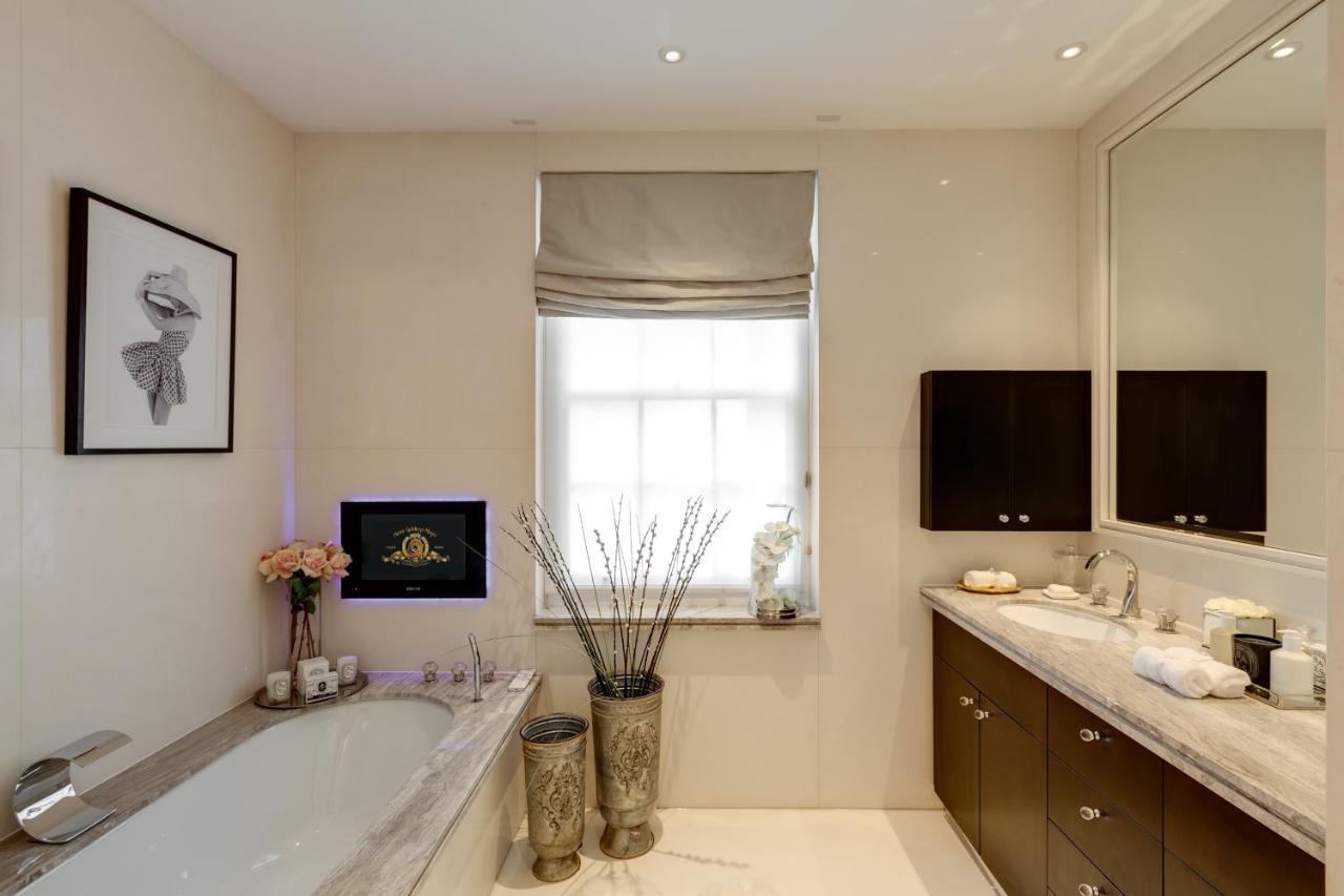 Majestic Belgrave House Next To Buckingham Palace Garden Holiday home *