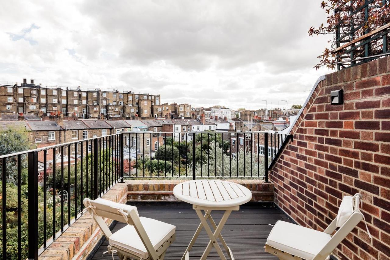 Superb 3 Bed/bath Luxury + Ibiza Roof Terrace Appartement