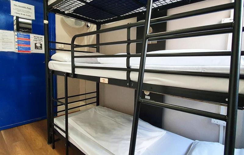 Hostel Onefam Waterloo 18-36 Years Old