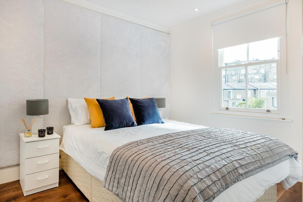 Superb 3 Bed/bath Luxury + Ibiza Roof Terrace Appartement