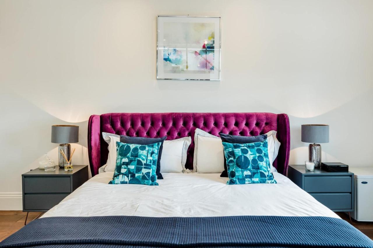 Superb 3 Bed/bath Luxury + Ibiza Roof Terrace Appartement