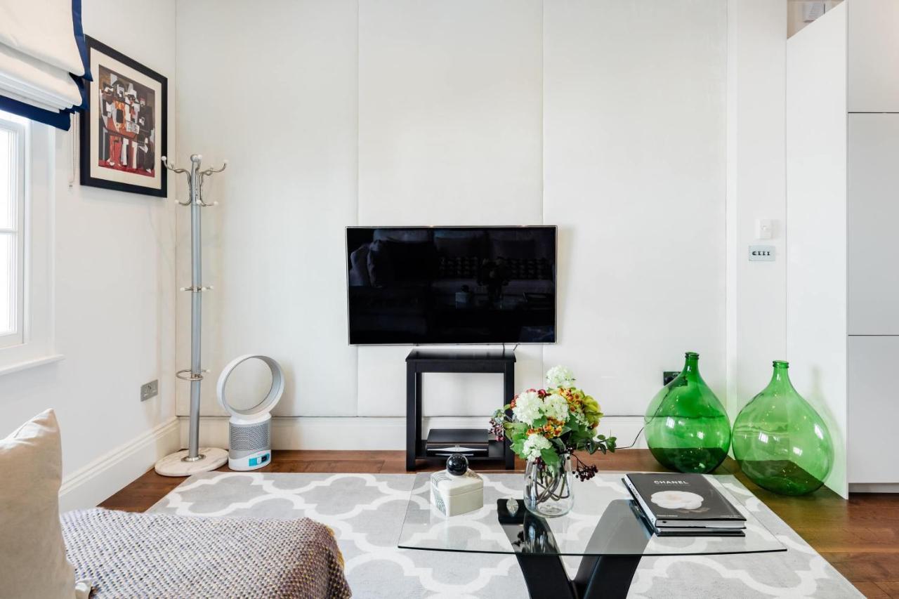 Appartement Superb 3 Bed/bath Luxury + Ibiza Roof Terrace Londen