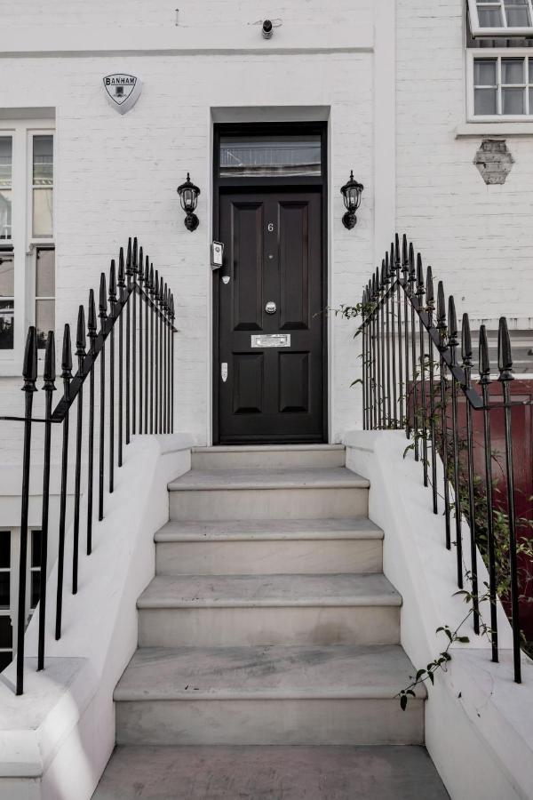 Superb 3 Bed/bath Luxury + Ibiza Roof Terrace * Londen