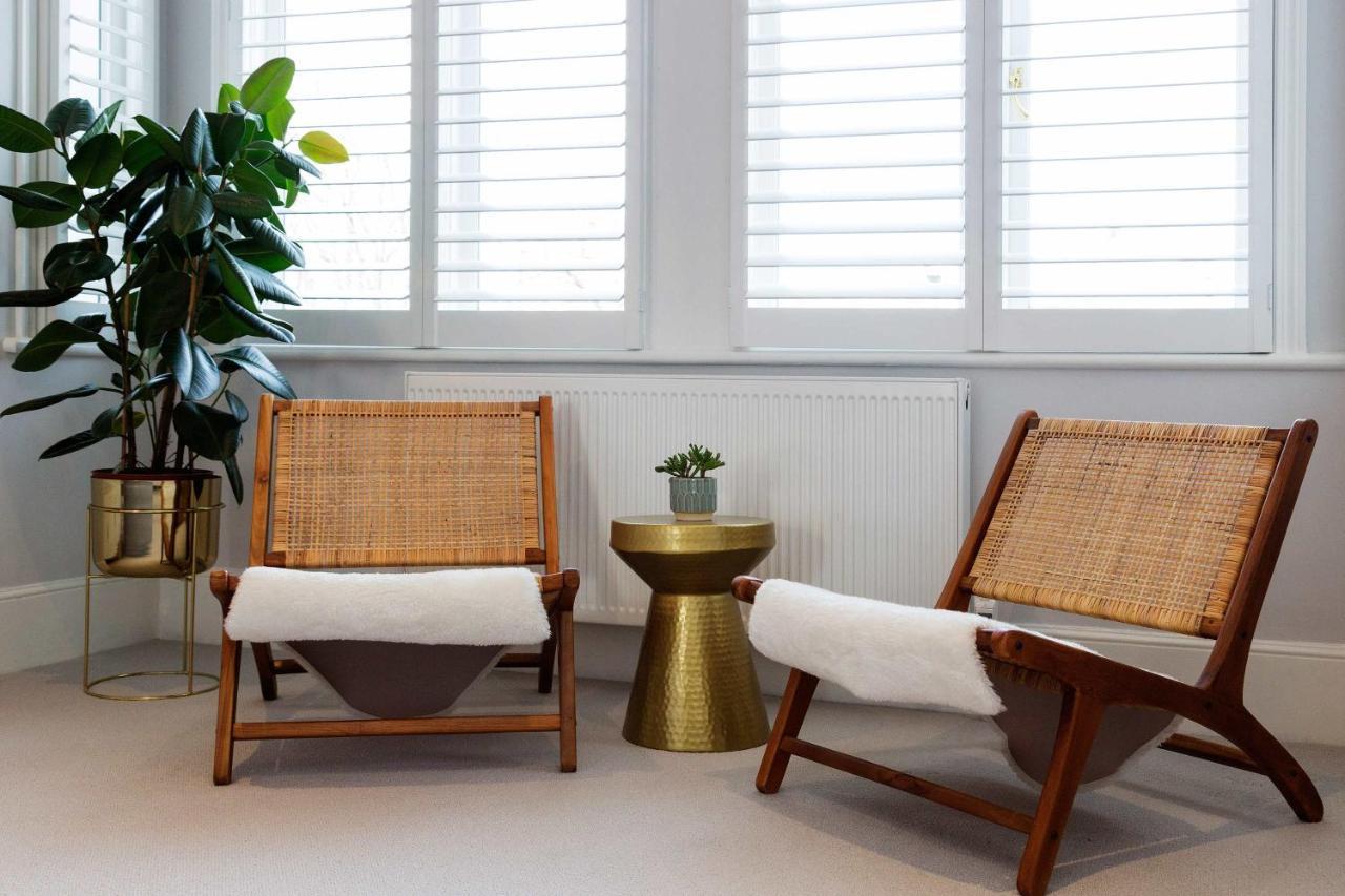 Veeve - Electric Dreams Holiday home London