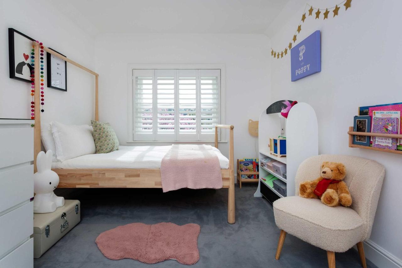 Veeve - Electric Dreams Holiday home London