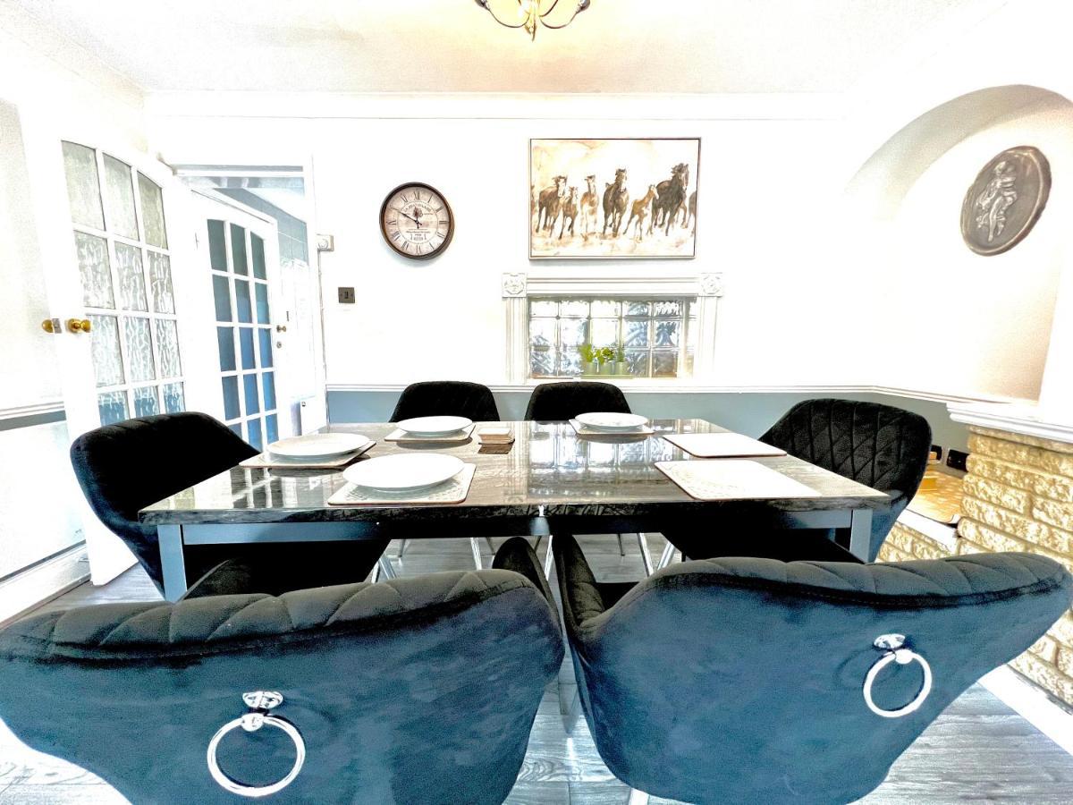 3bed House Free Parking Canary Wharf Holiday home *