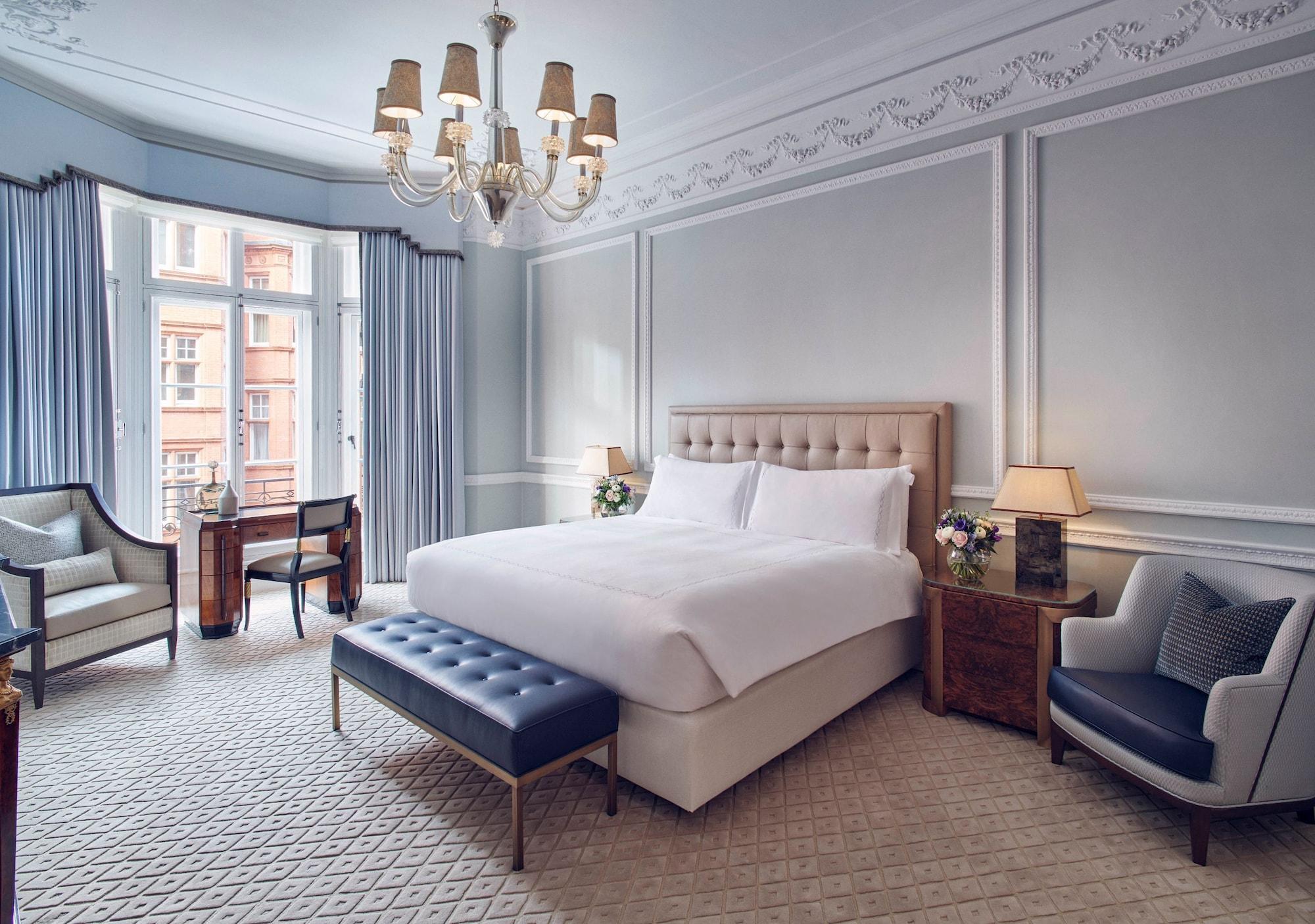 Claridge's, Maybourne Collection 5* London