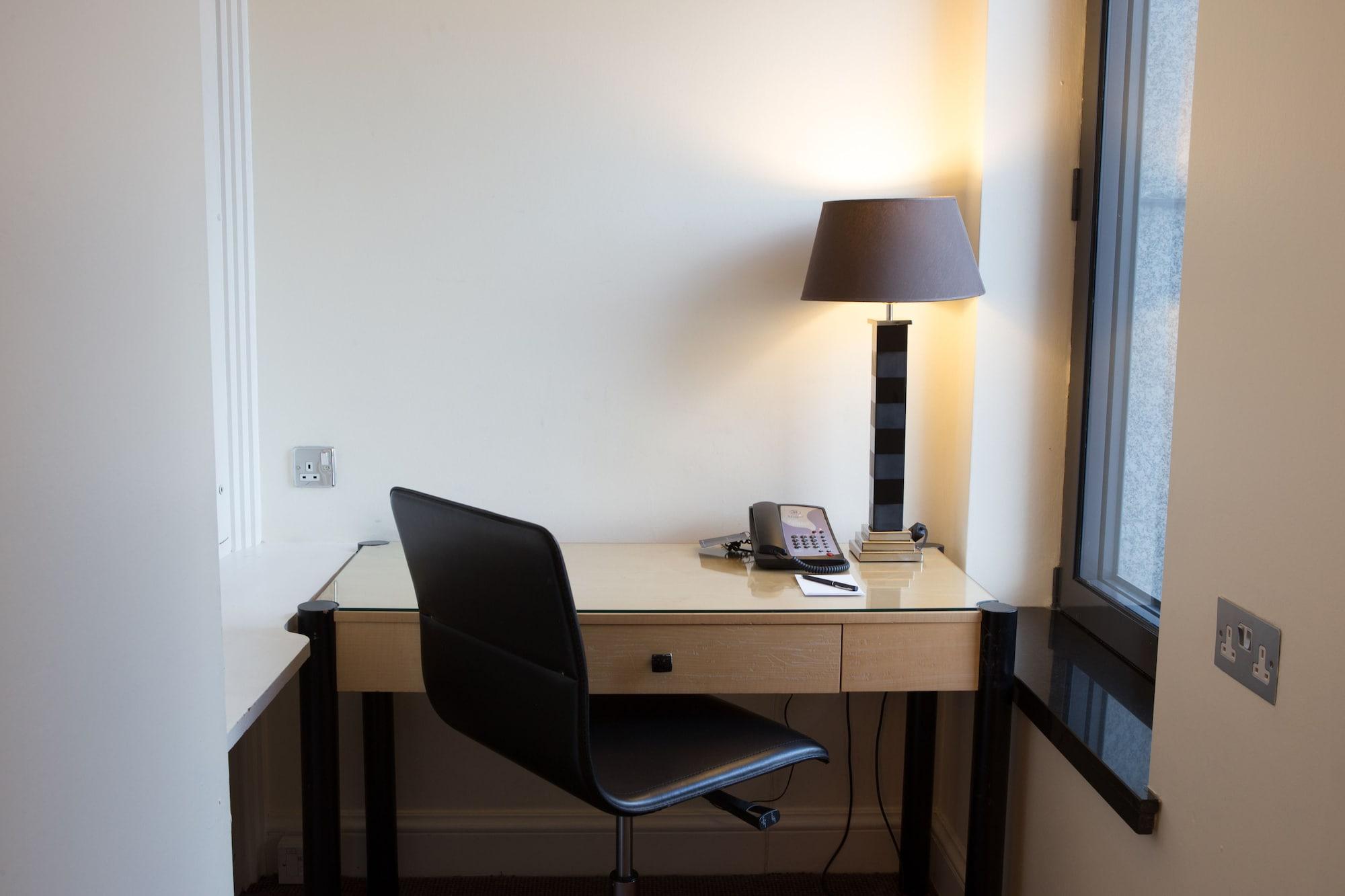 Hilton Metropole London
