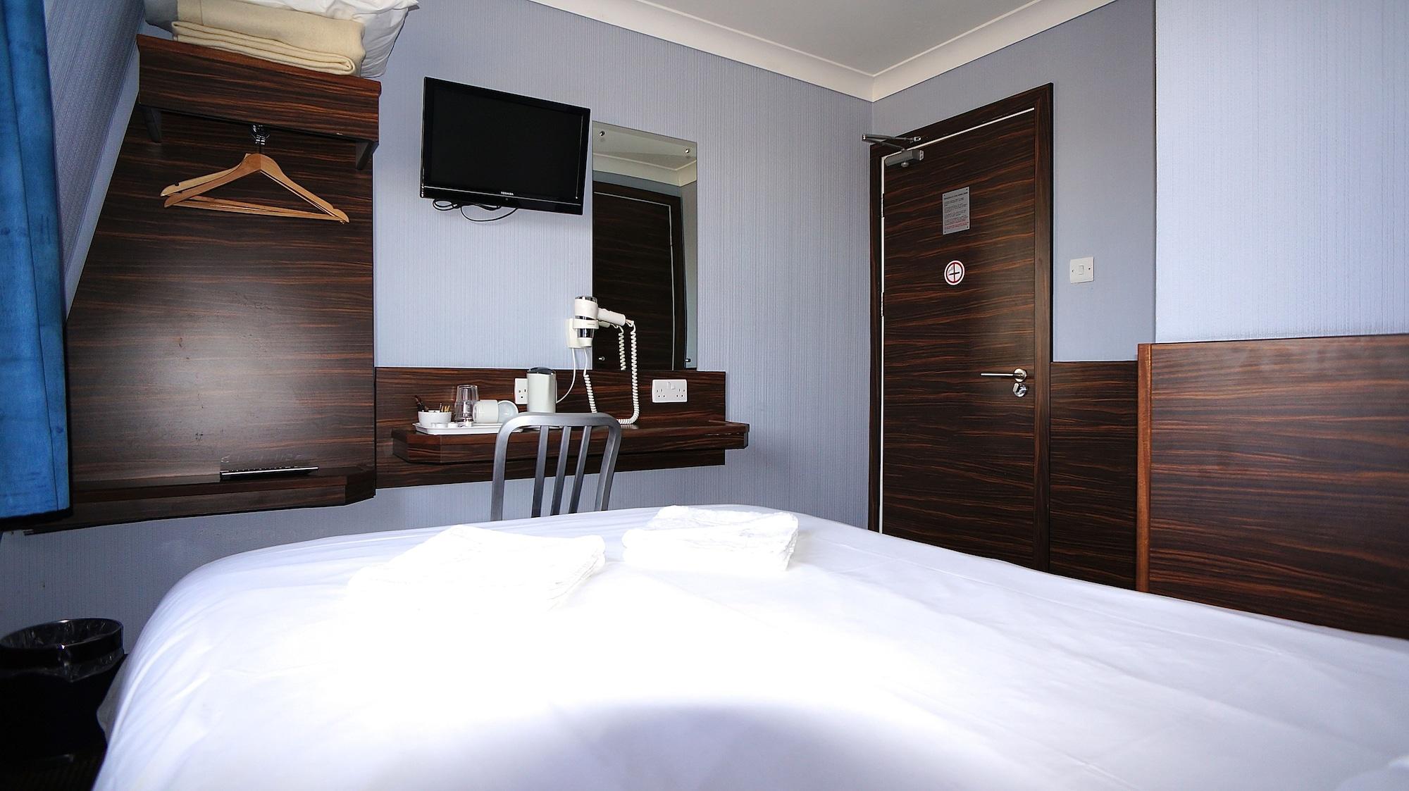 Hotel Crestfield