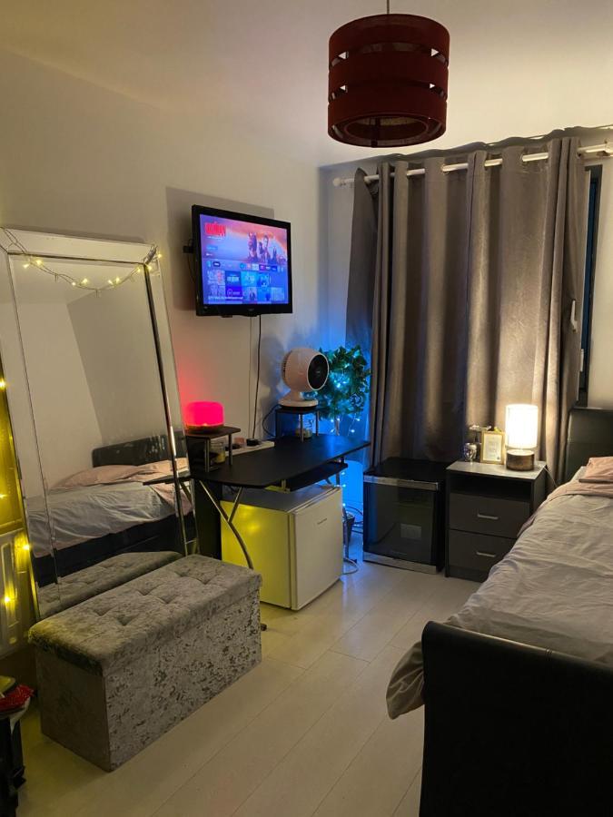Accommodatie bij particulieren Private - Shared Near The City *