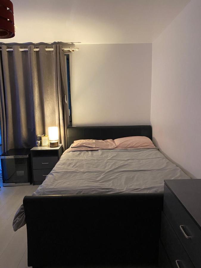 Accommodatie bij particulieren Private - Shared Near The City Londen