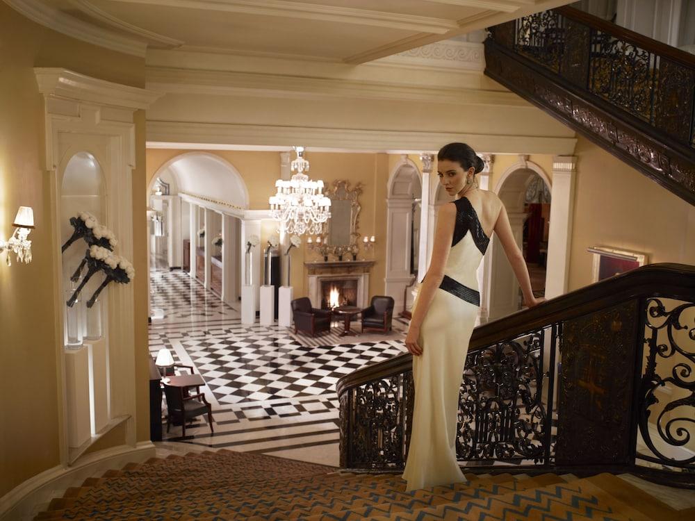 Claridge's, Maybourne Collection 5* London