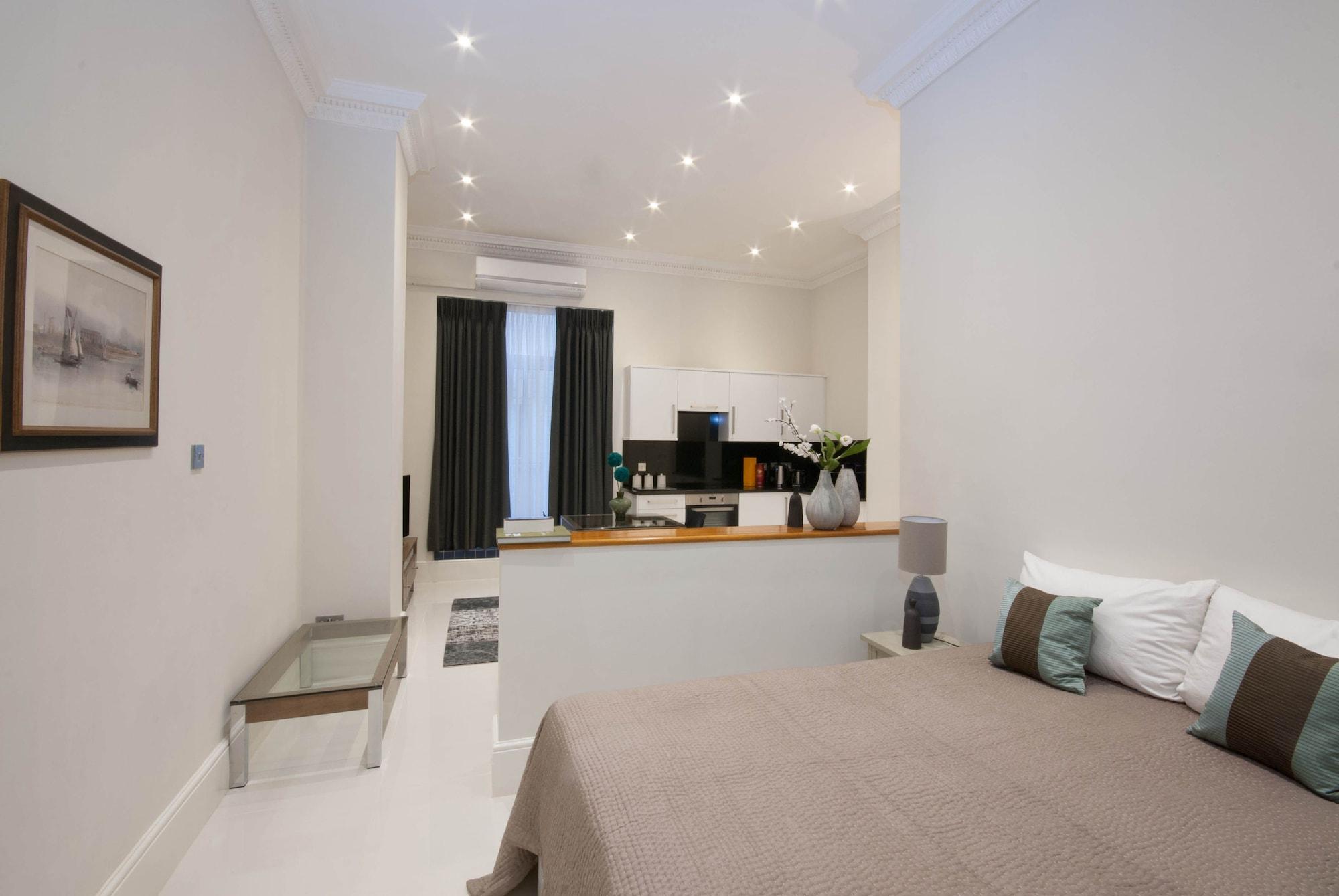 Queensgate Court Apartahotel Londres