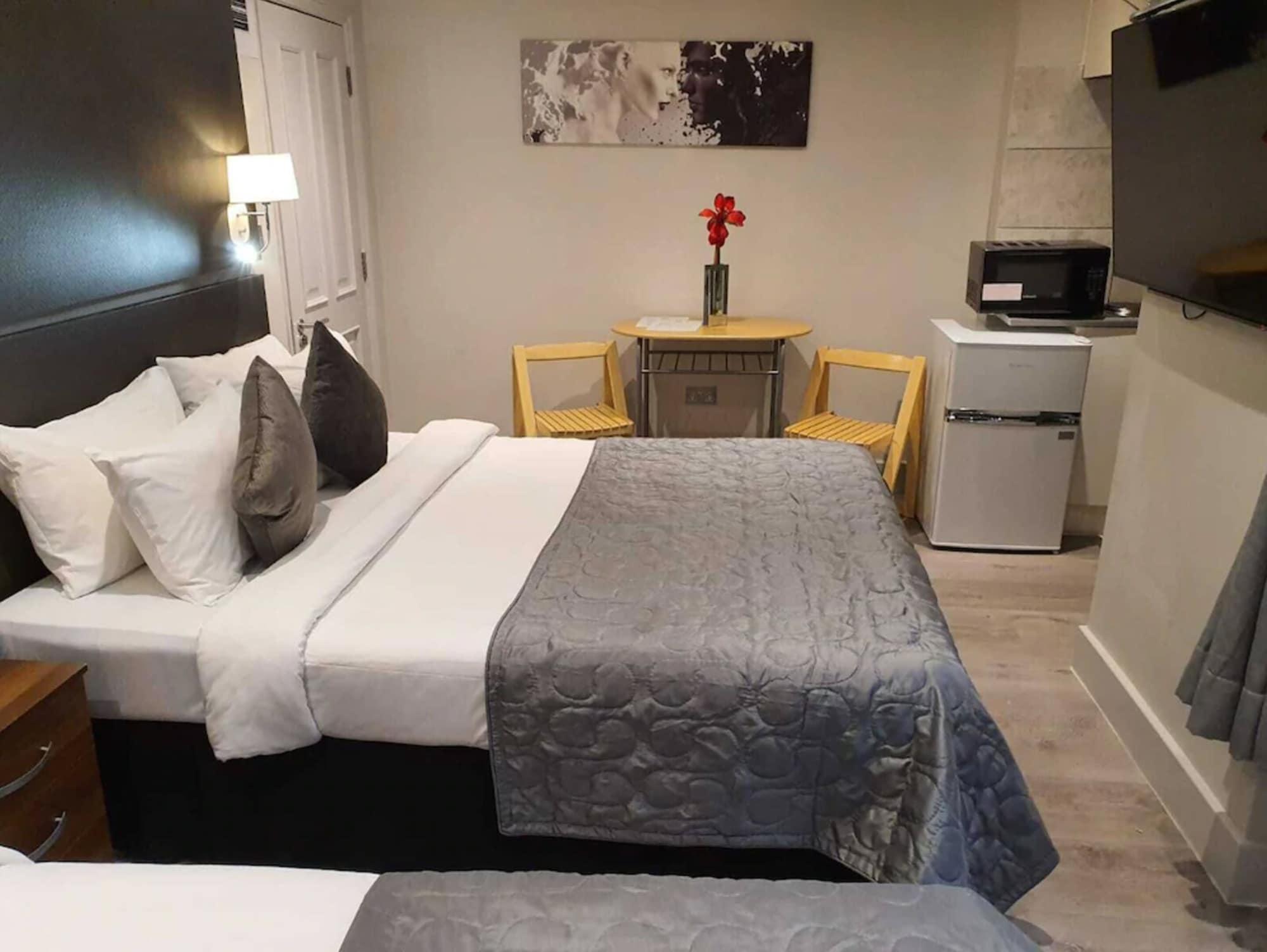 W6 Apartment London