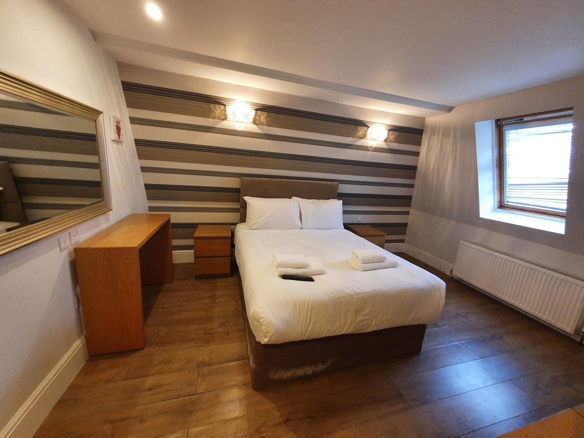 W6 Apartment *