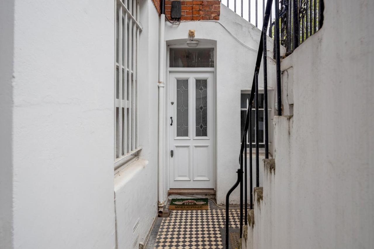 Nevern Square Earl's Court 2 Bed * Londres