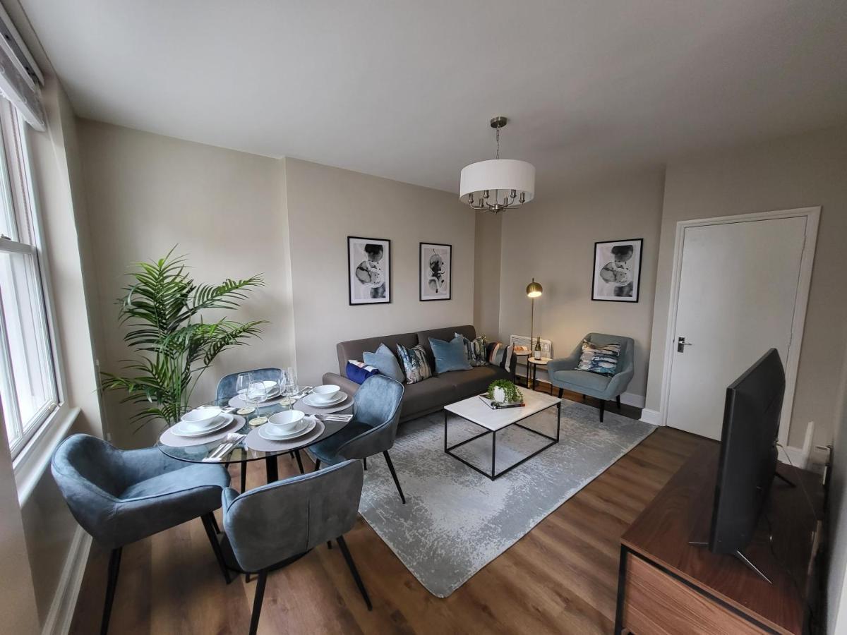 1 Bed Russell Square * Londen