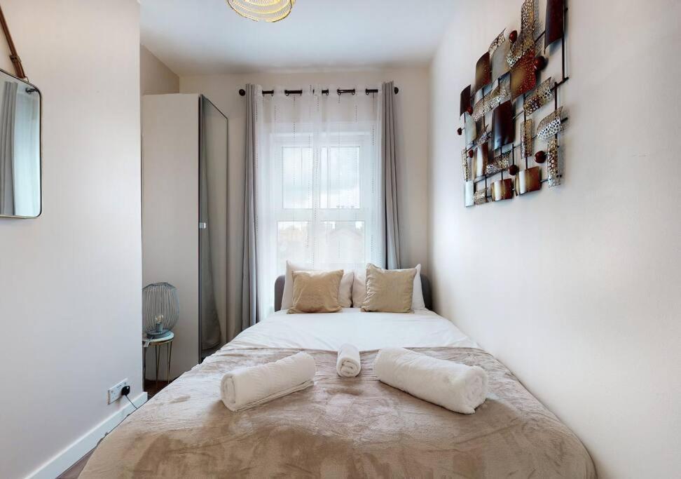 Lovely 2 Bedroom Flat In West Kilburn * Londen