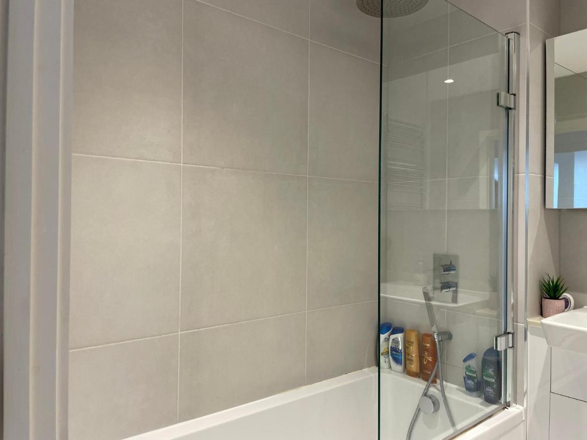 Modern & Spacious Penthouse In North Appartement Londen